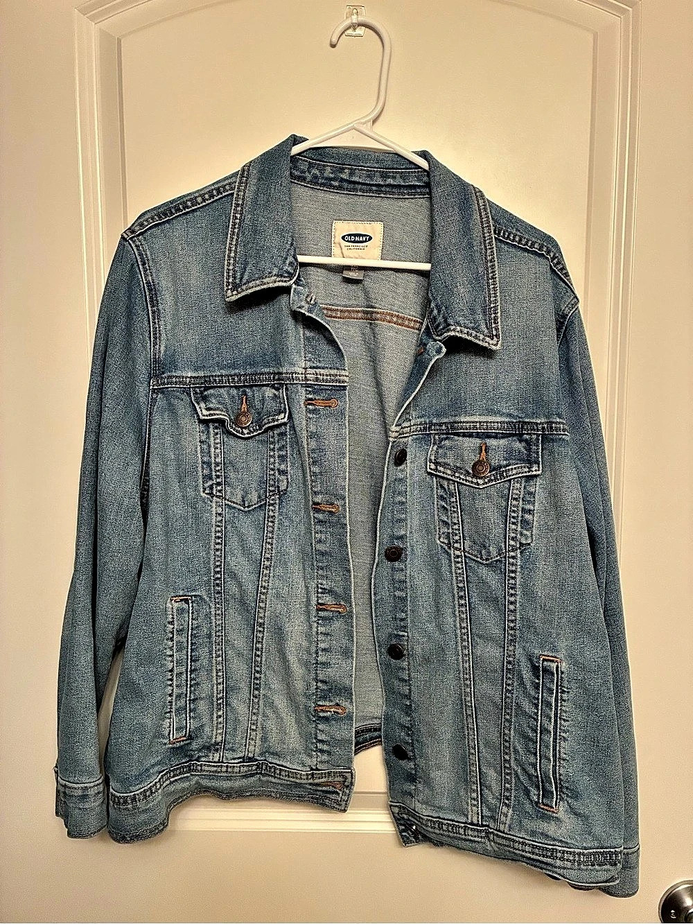 Old Navy Women's Denim Jacket Size XXL